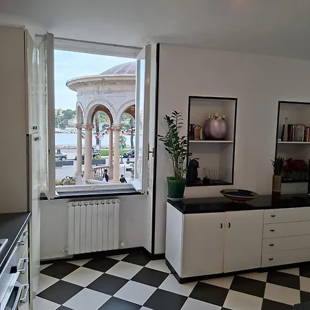 Apartman Casa Miki Front *